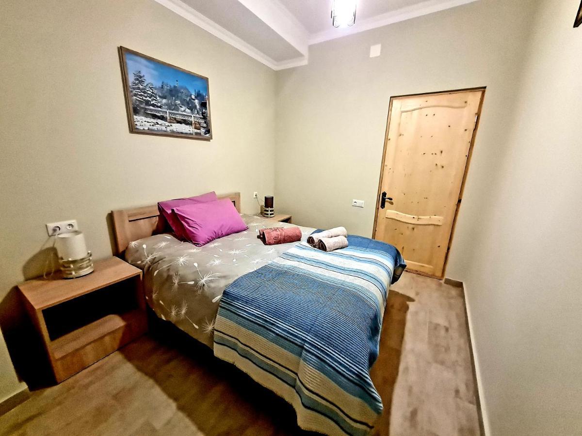 Hotel Maspindzelo Кутаиси Екстериор снимка