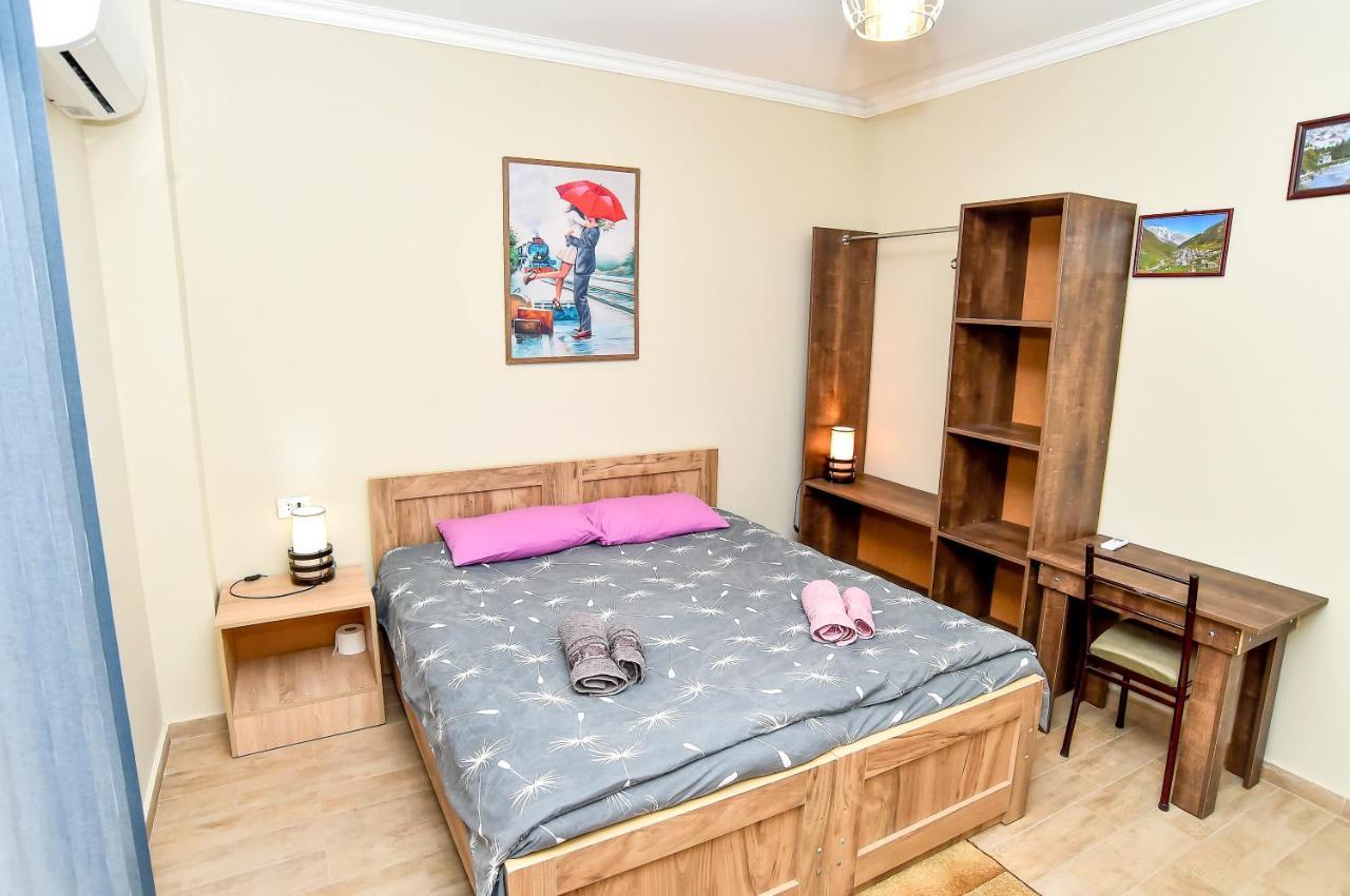 Hotel Maspindzelo Кутаиси Екстериор снимка