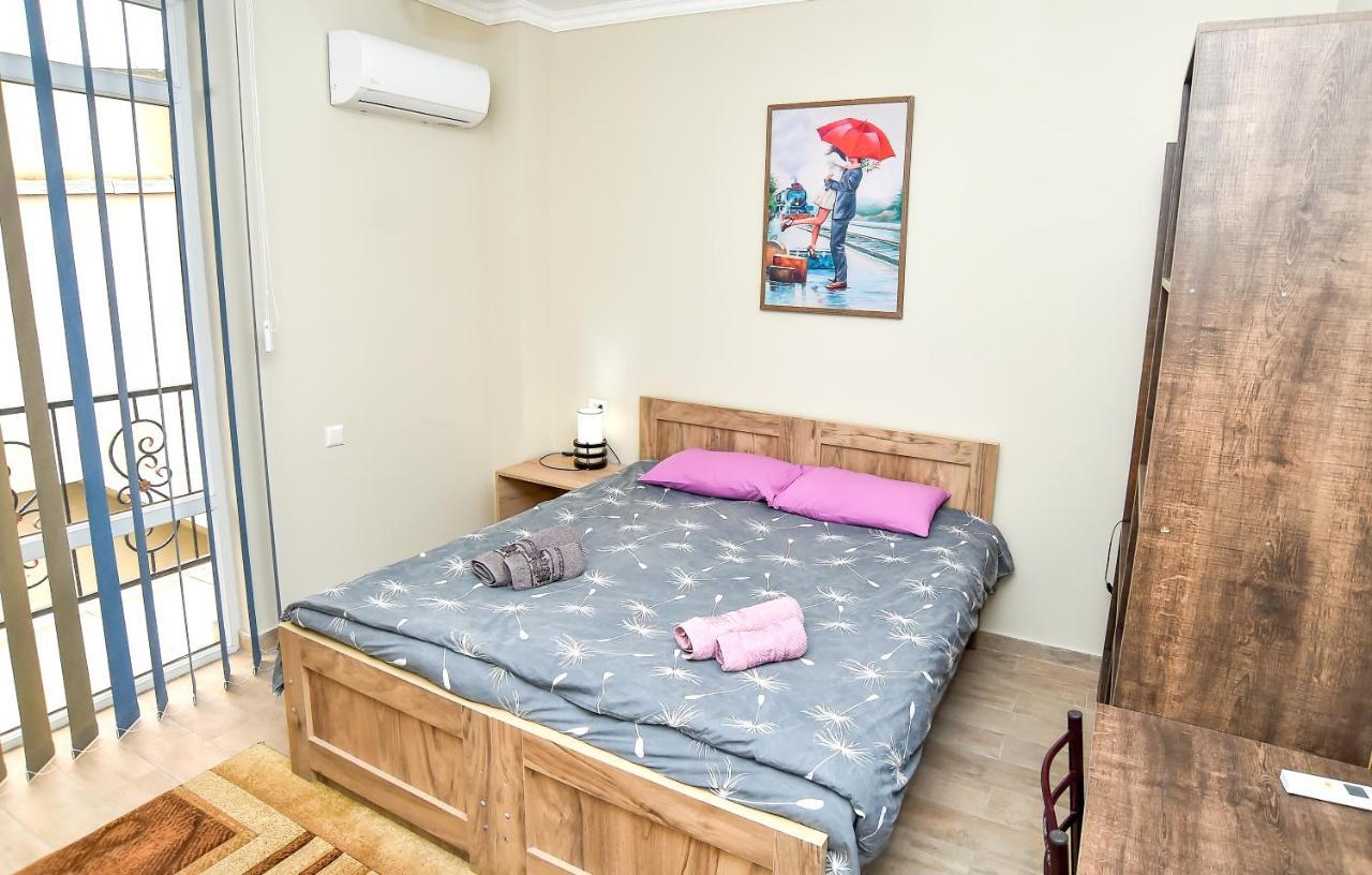 Hotel Maspindzelo Кутаиси Екстериор снимка