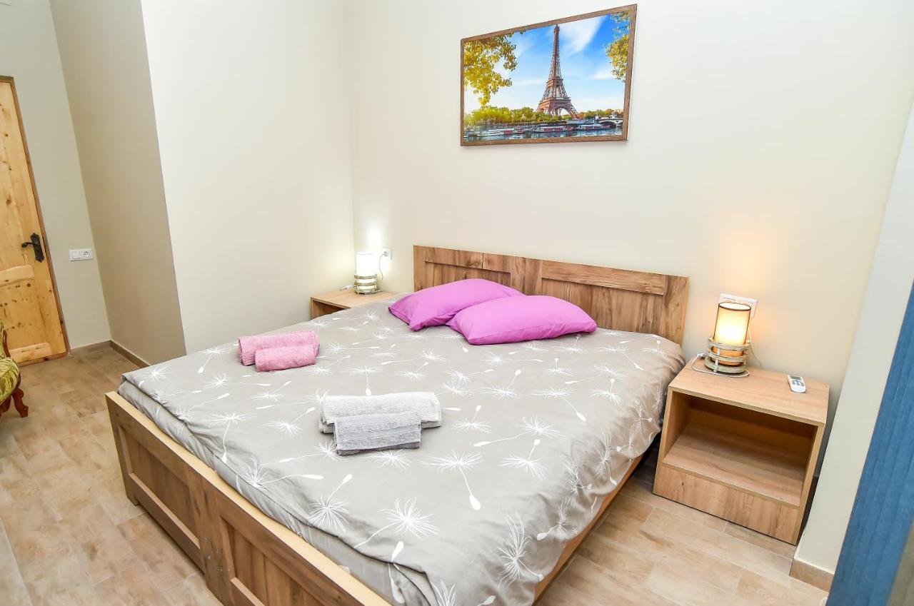 Hotel Maspindzelo Кутаиси Екстериор снимка