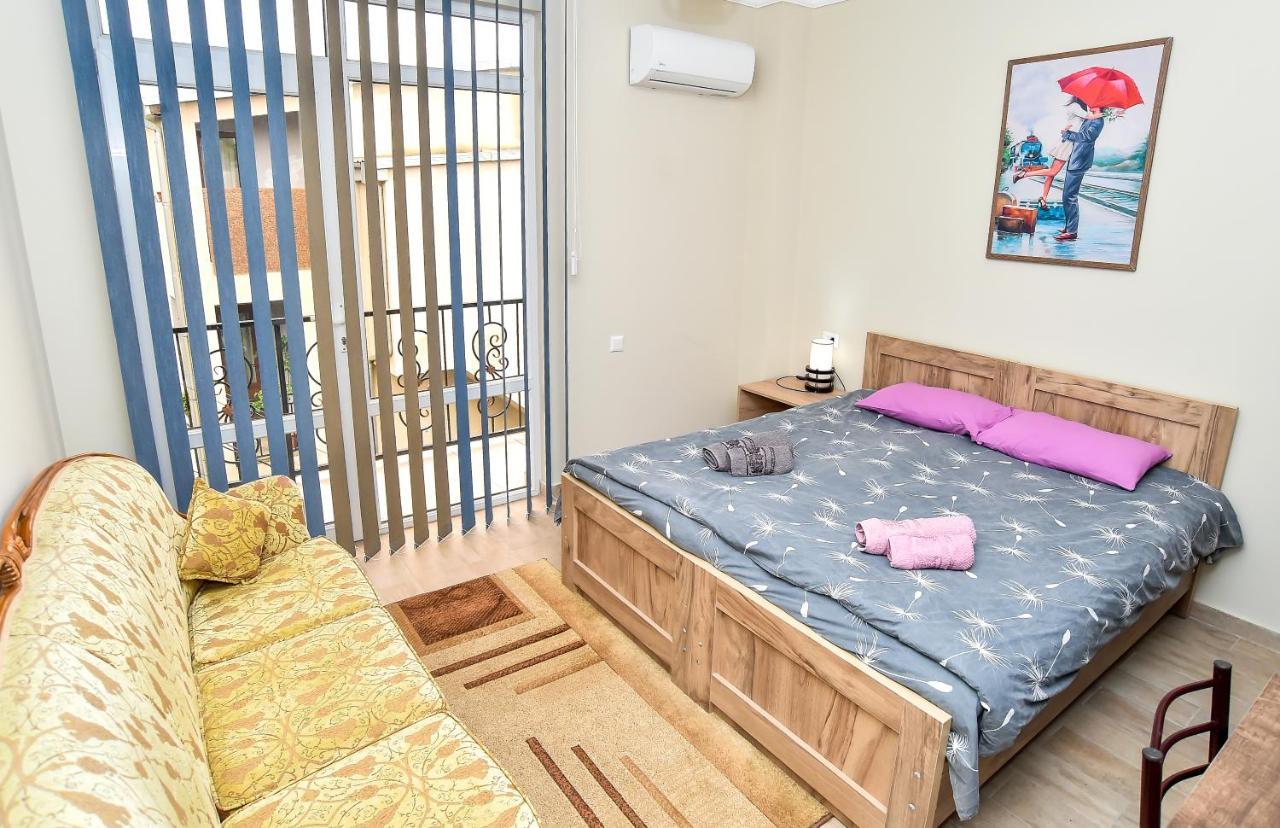 Hotel Maspindzelo Кутаиси Екстериор снимка