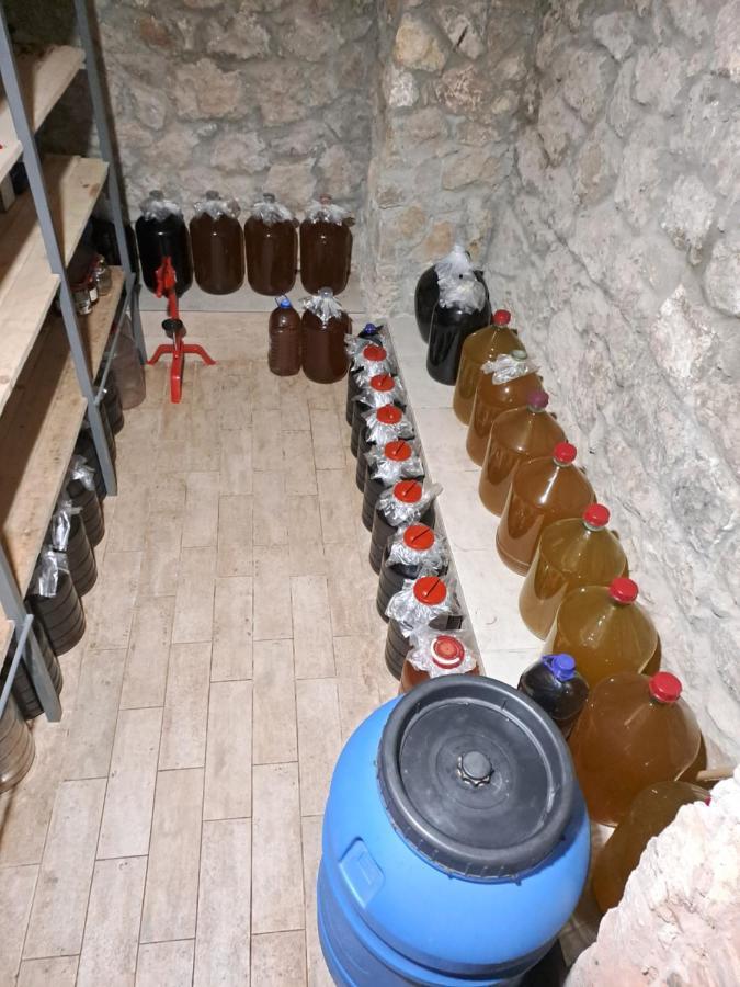 Hotel Maspindzelo Кутаиси Екстериор снимка