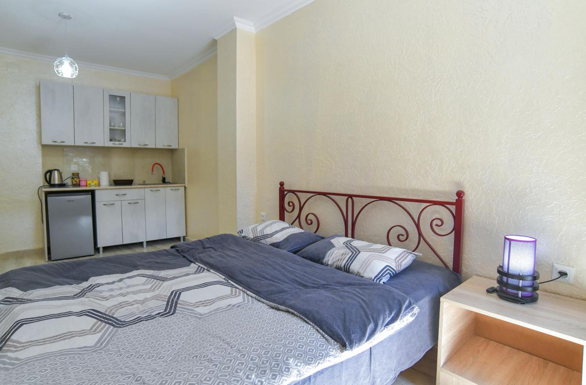 Hotel Maspindzelo Кутаиси Екстериор снимка