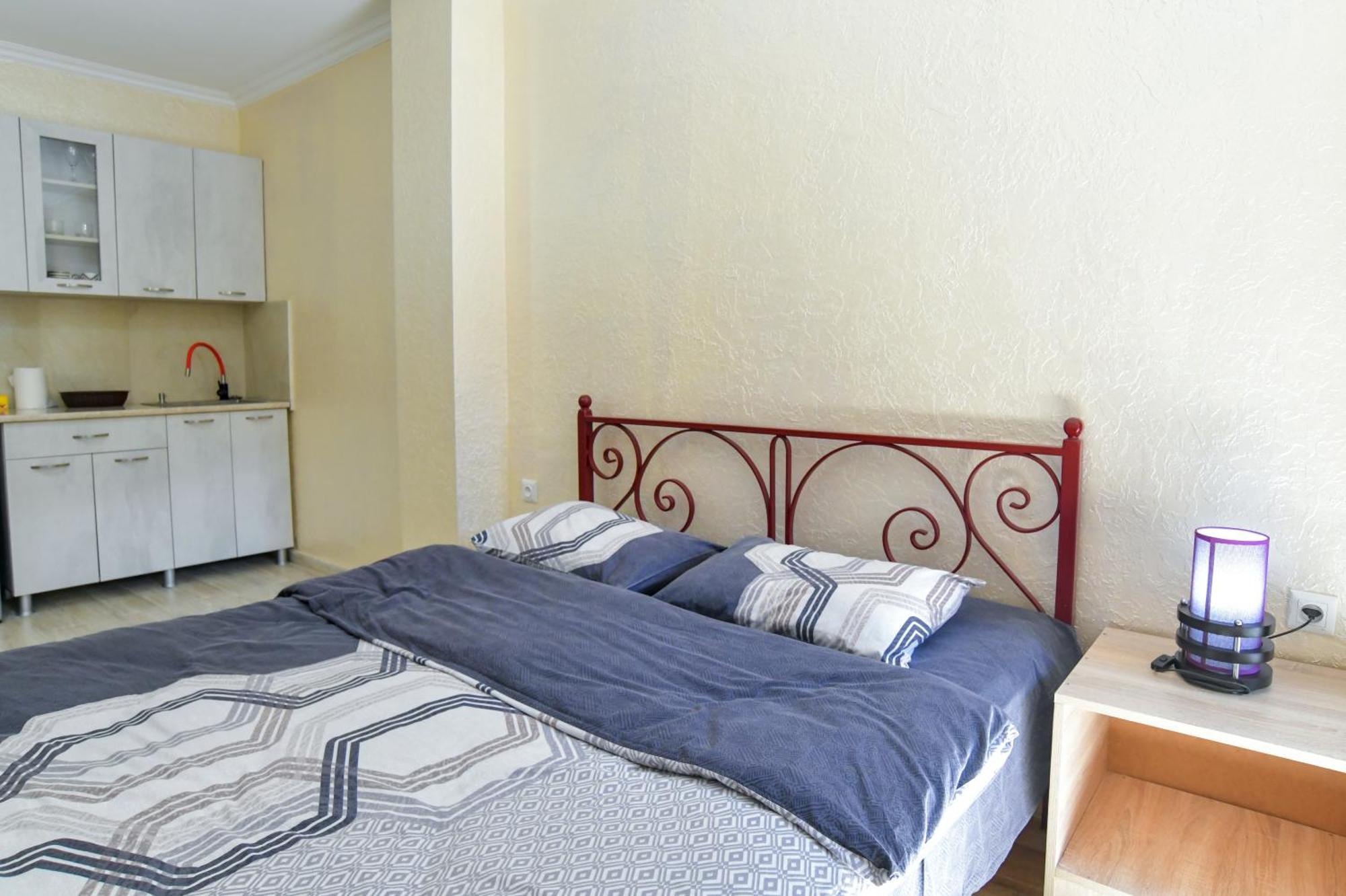 Hotel Maspindzelo Кутаиси Екстериор снимка